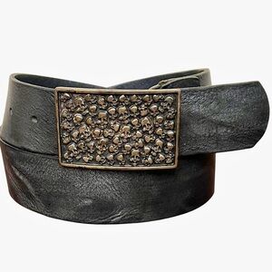 Dei Giovani luxury belt genuine Italian leather distressed skull buckle  EUC